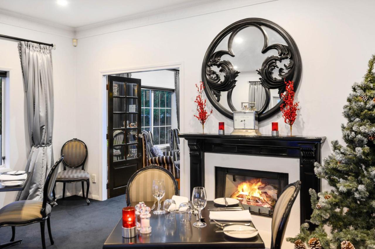 Black Swan Lakeside Boutique Hotel Rotorua Luaran gambar