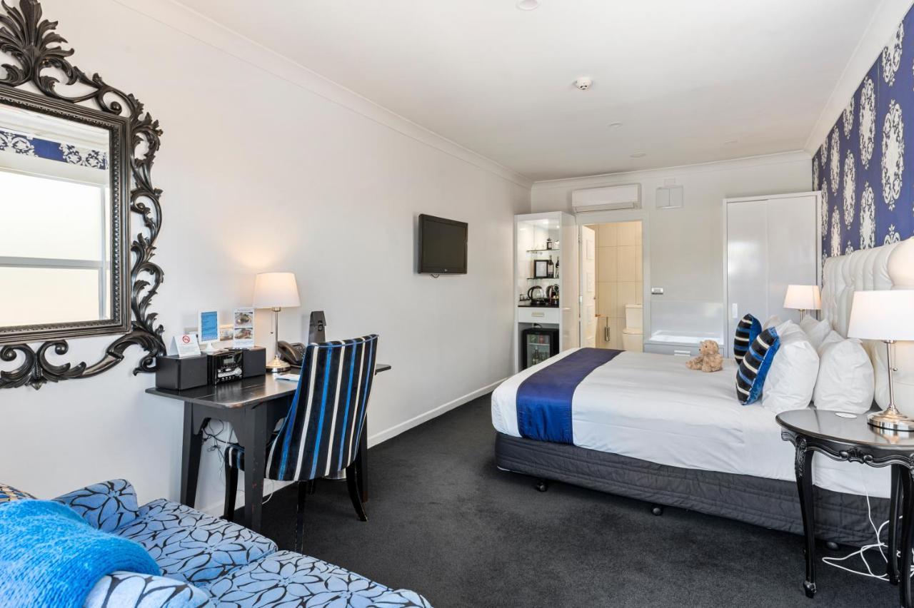 Black Swan Lakeside Boutique Hotel Rotorua Luaran gambar