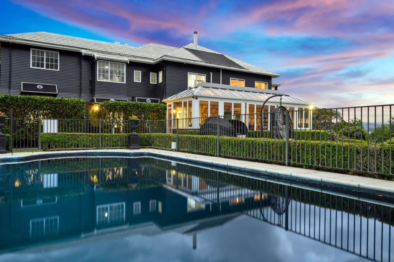 Black Swan Lakeside Boutique Hotel Rotorua Luaran gambar
