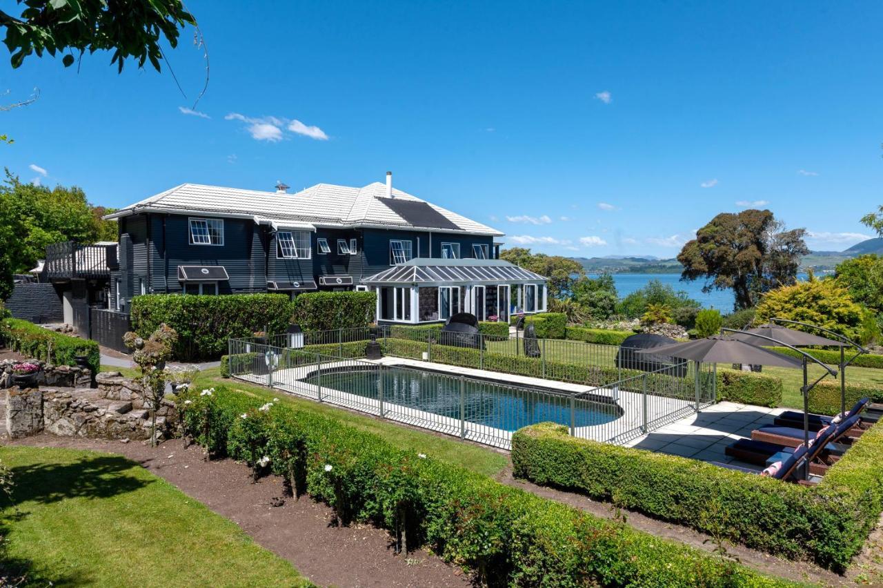 Black Swan Lakeside Boutique Hotel Rotorua Luaran gambar