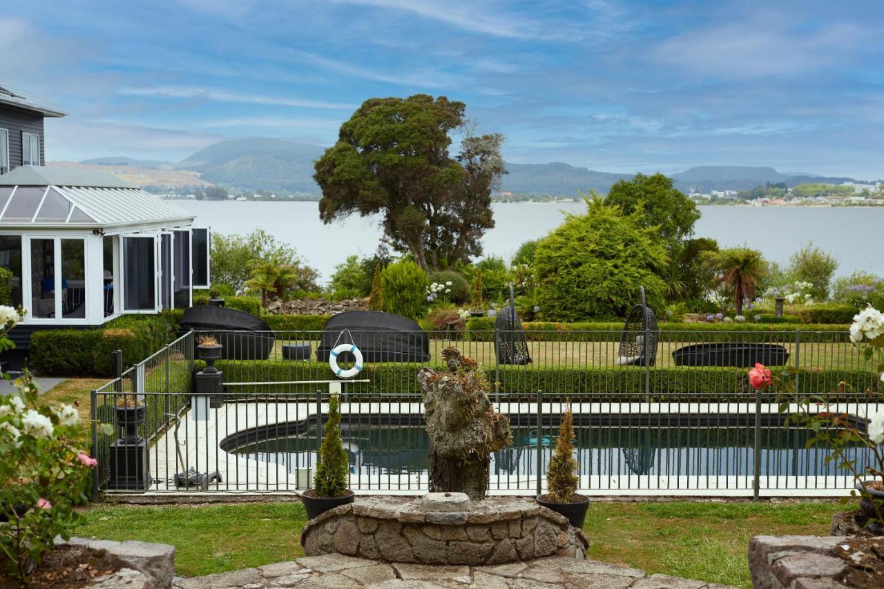 Black Swan Lakeside Boutique Hotel Rotorua Luaran gambar
